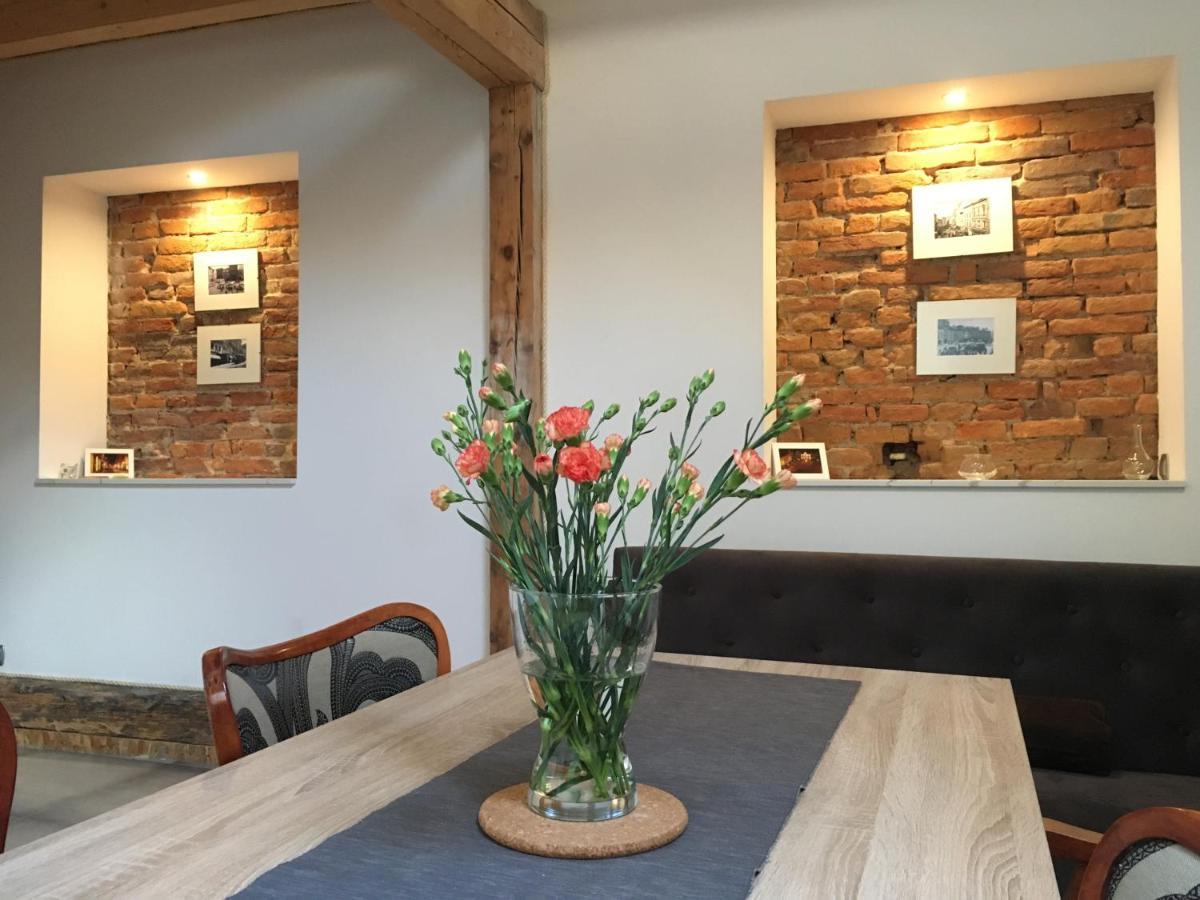 Apartamenty Na Starowce - Apartments In The Old Town 치에신 외부 사진