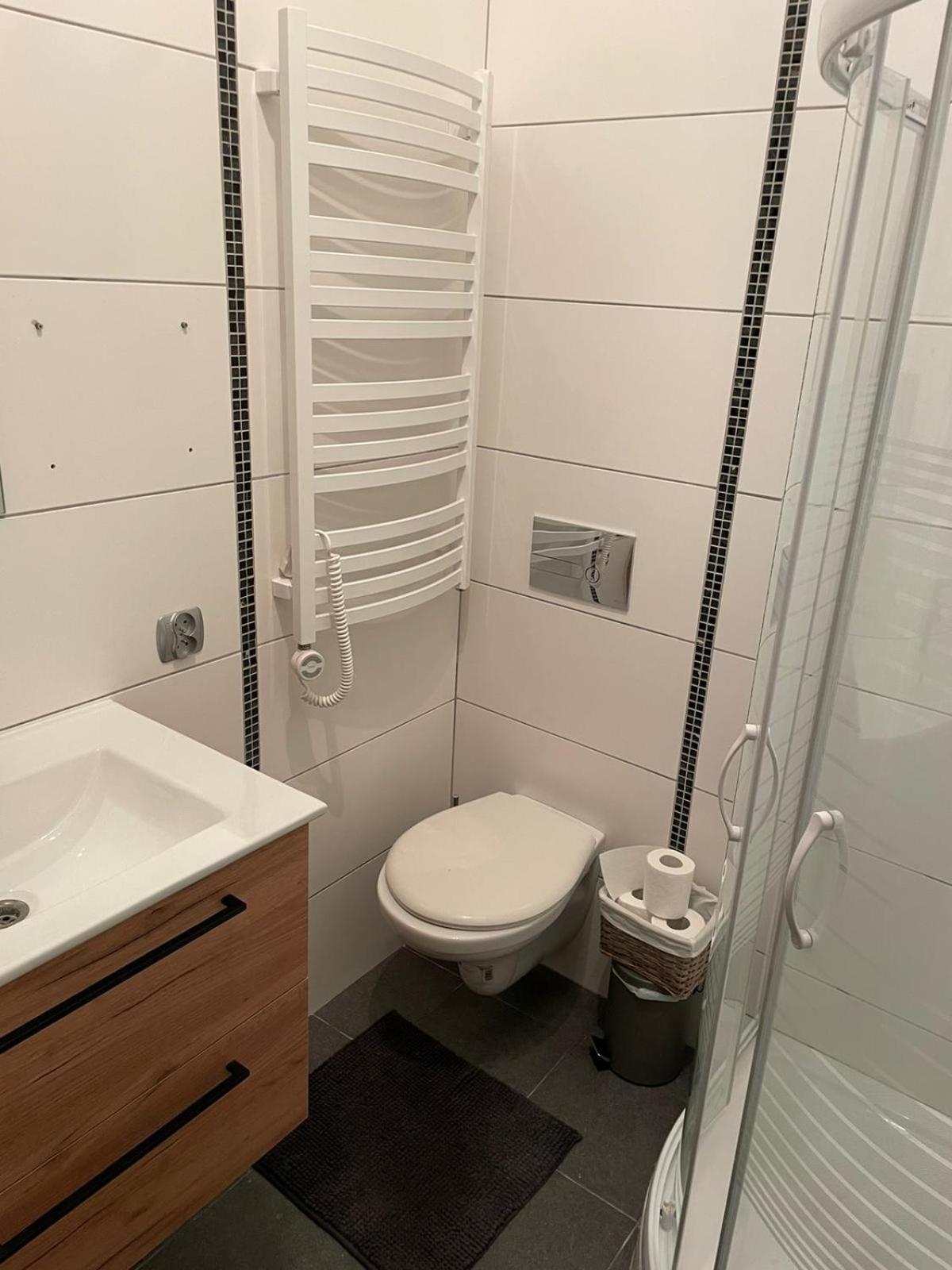 Apartamenty Na Starowce - Apartments In The Old Town 치에신 외부 사진